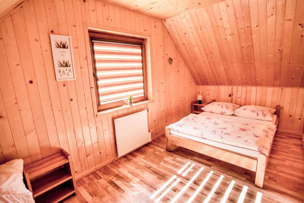 Chaty Na Cholewicy Domki Caloroczne Solina  Eksteriør bilde